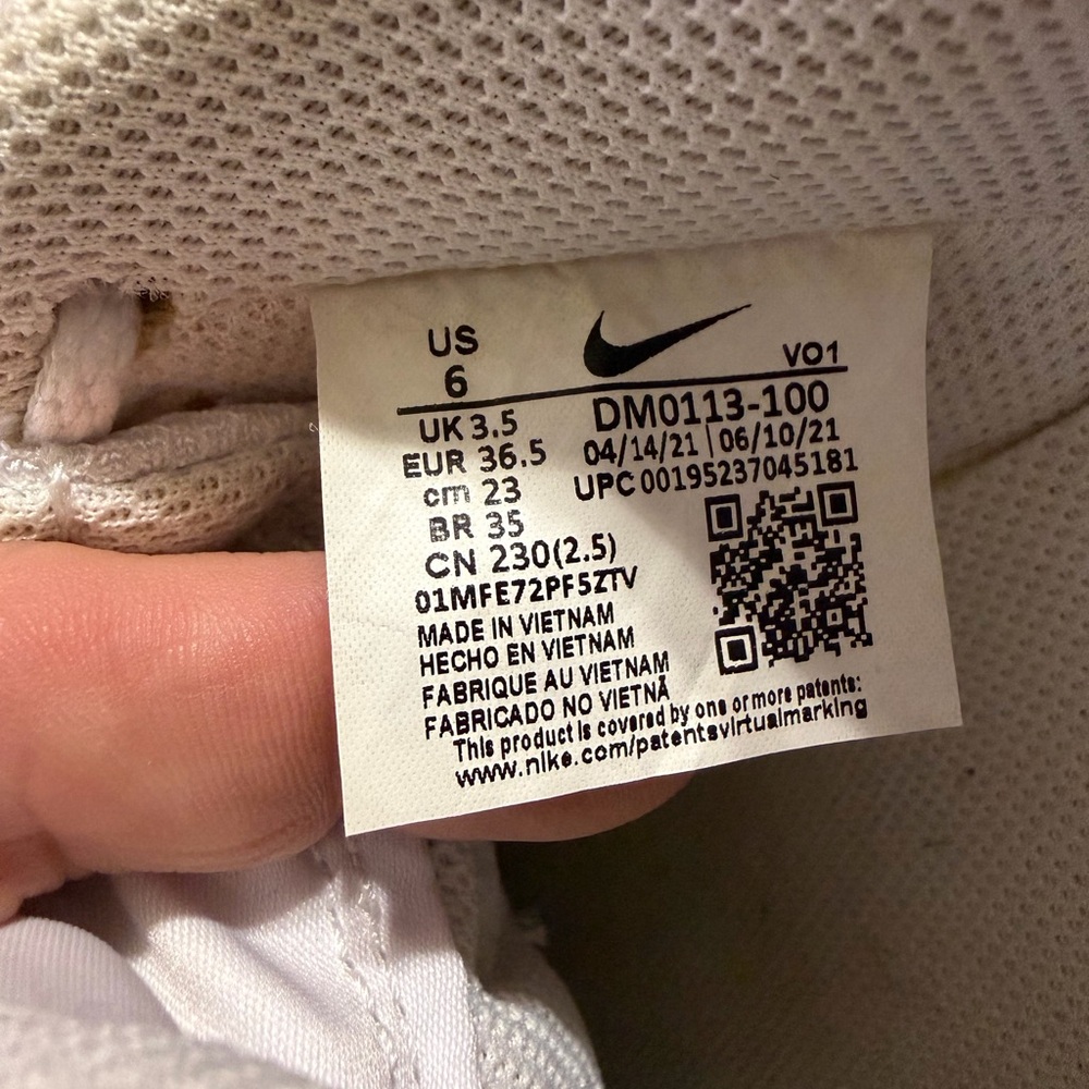 Nike Court Vision Sneakers - Picture 5 of 5